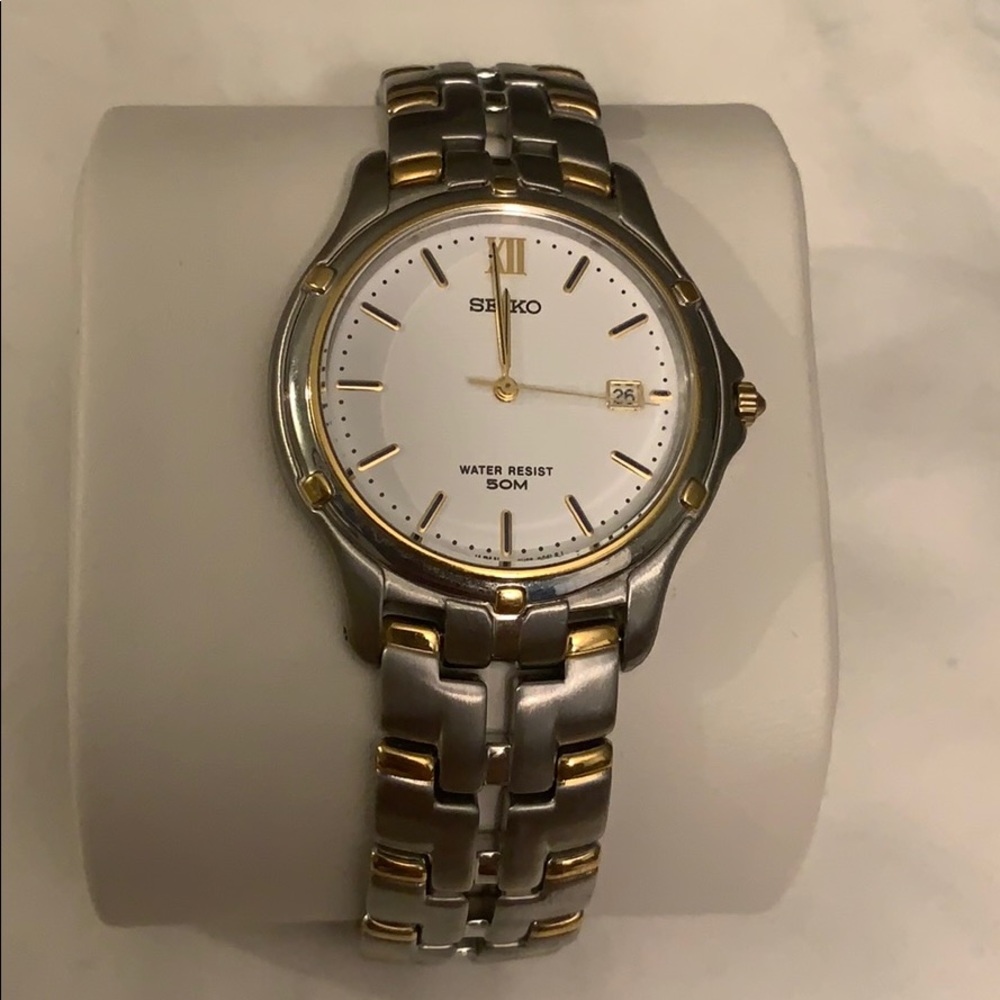 Men’s Seiko steel watch